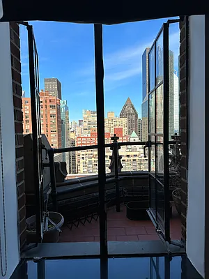 Rented by Oxford Property Group | media 8