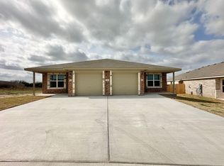306 Dolphin Dr #B, Temple, TX 76501