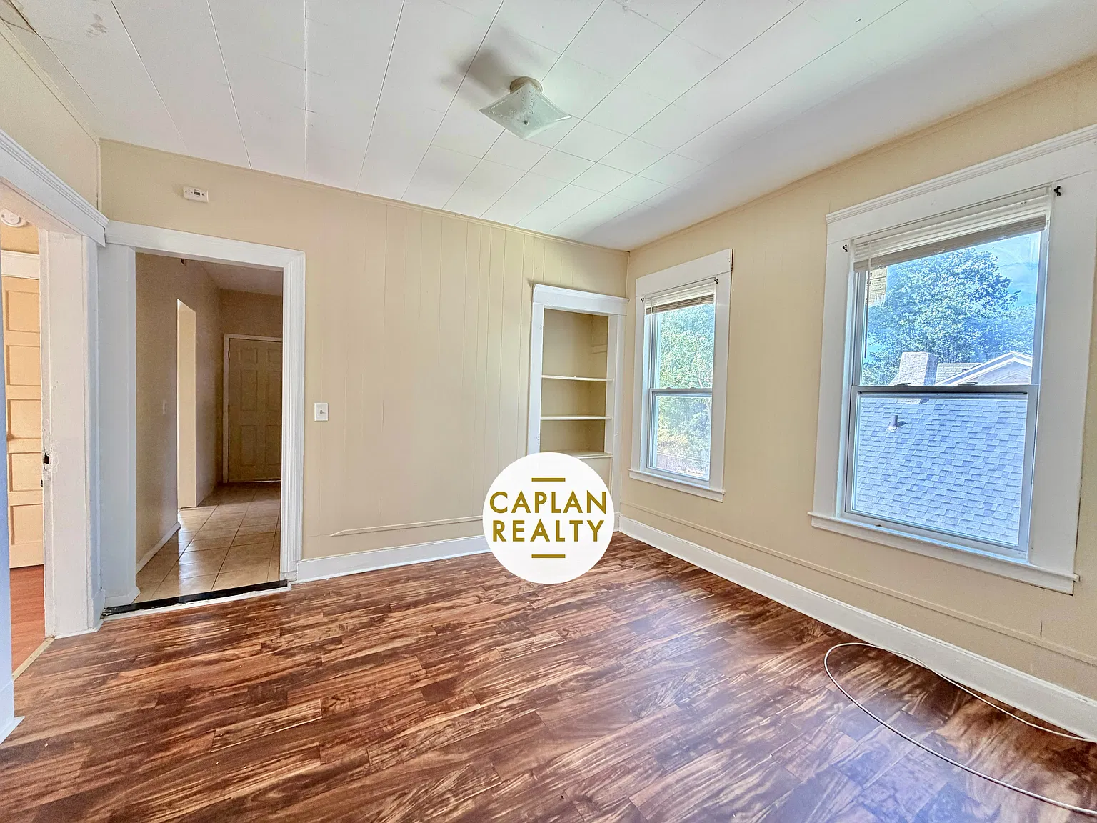 2 bed, $1,600 — Photo 2