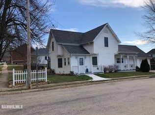 100 S Arthur St, Hanover, IL 61041