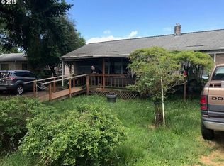 504 32nd St, Springfield, OR 97478