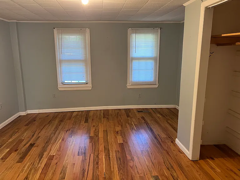 1449 Waterbury Rd #1 — Photo 6