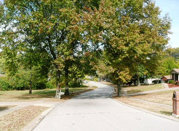 5th image of 4930 Parkton Pl