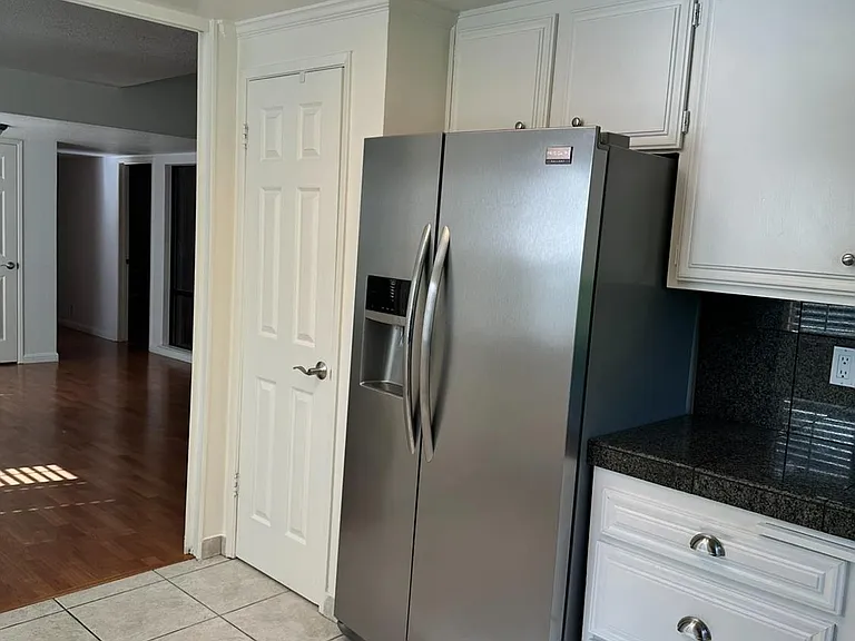44771 Garden Ct — Photo 8