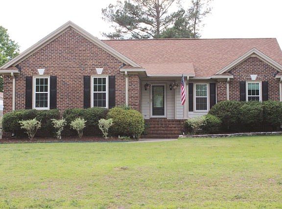 3rd image of 113 Farnsworth Dr