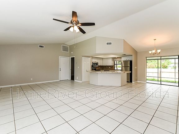 3rd image of 9088 Murcott Dr W
