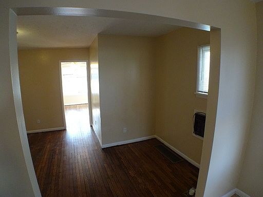 3rd image of 17454 Shaw Ave #1