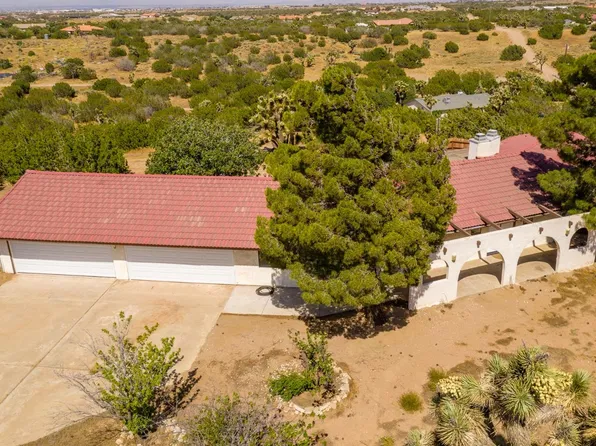 7927 Oak Hills Rd, Hesperia, CA 92344