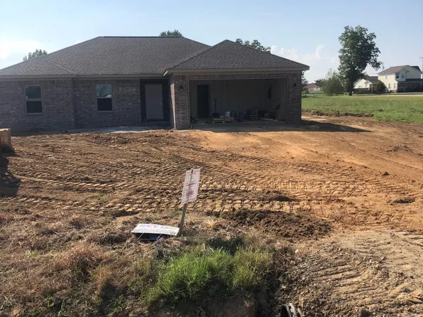 8 Cemetery Rd, Vilonia, AR 72173