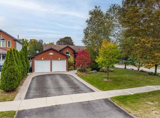 9 Edenbridge Dr, Angus - Borden Cfb-bfc, ON L3W0K6