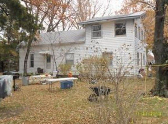1st image of 9 E 520th Ave
