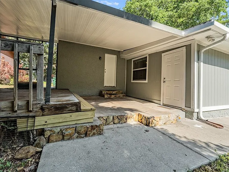 9616 N Oklawaha Ave #1/2 — Photo 38