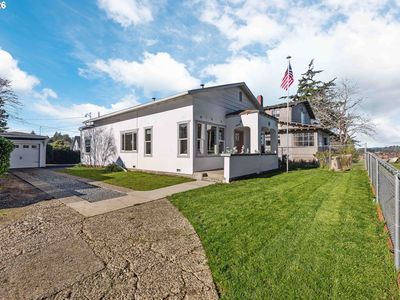 2574 Stanton Ave, North Bend, OR, 97459