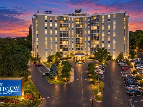 5100 Us Highway 42 APT 421, Louisville, KY 40241