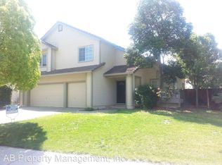 740 Larkspur Dr, Tracy, CA 95376