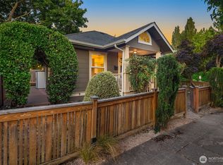 402 31st Ave E, Seattle, WA 98112