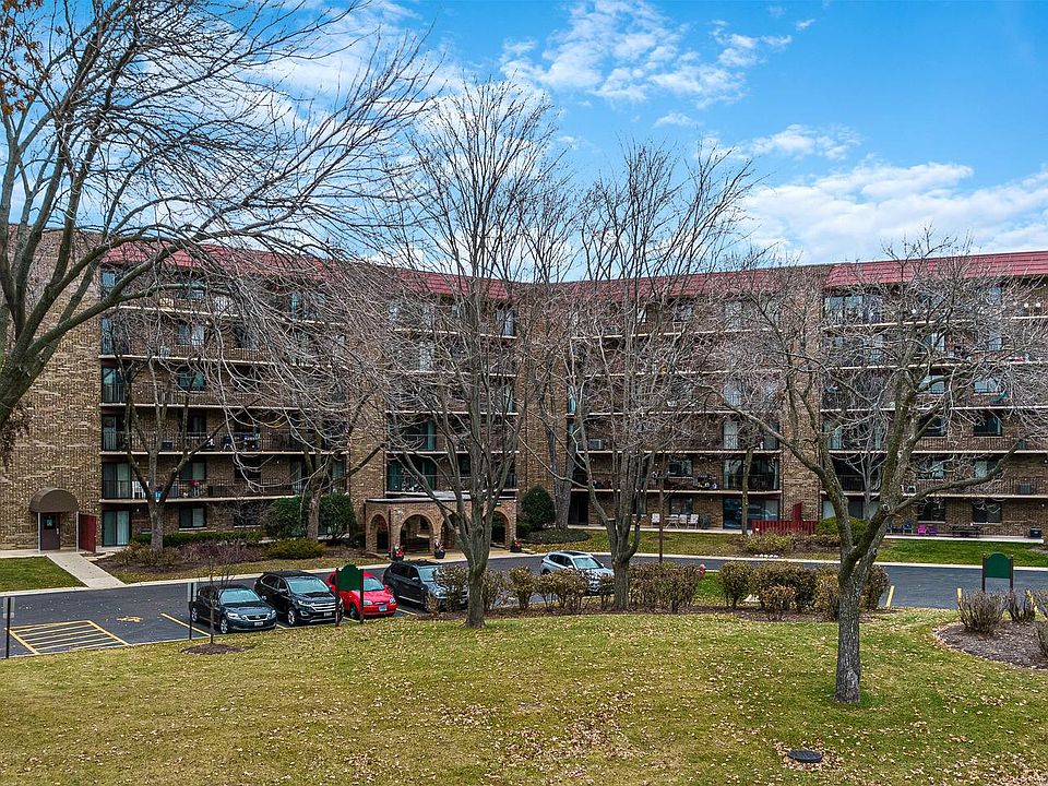 1st image of 35 S Baybrook Dr Unit 402