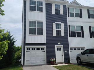 531 Charles Ave, Hanover, PA 17331