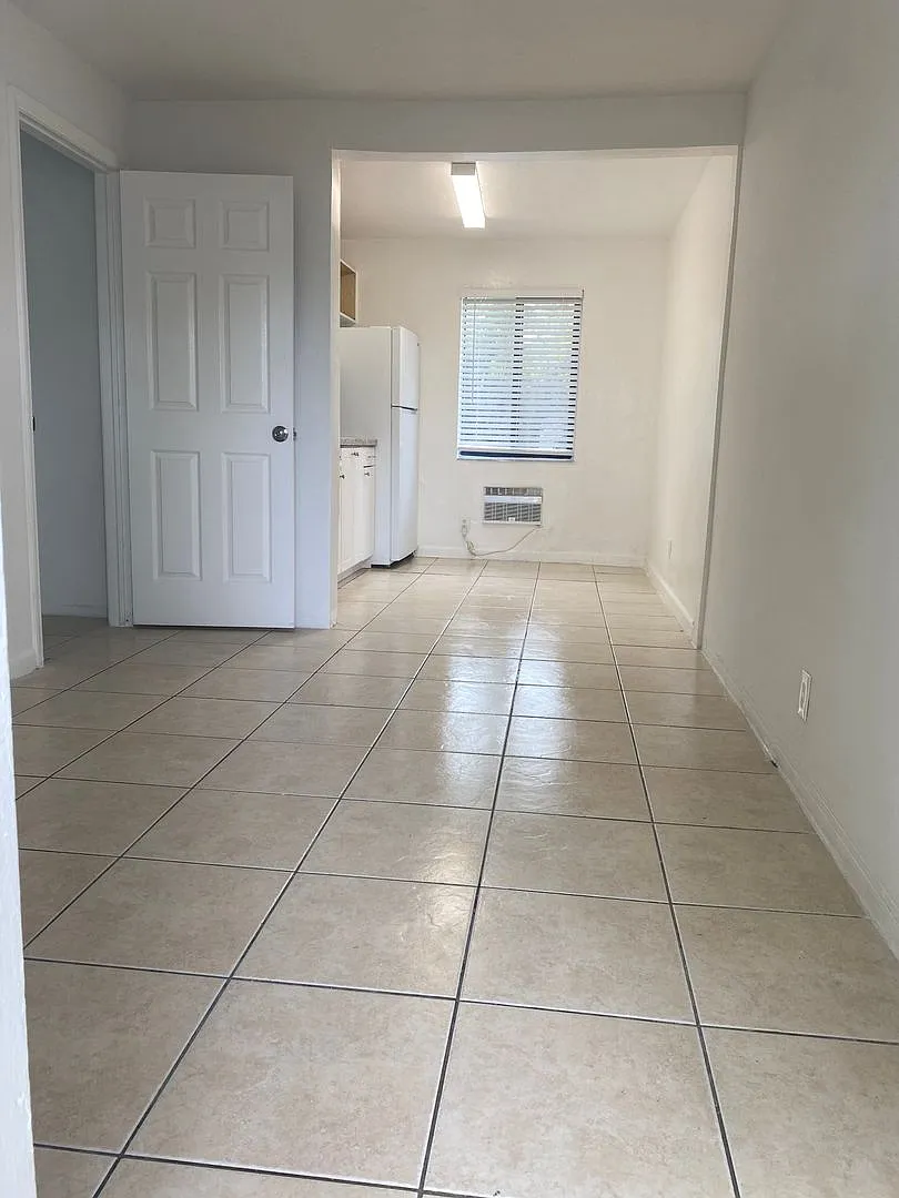 2238 Fillmore St — Photo 3