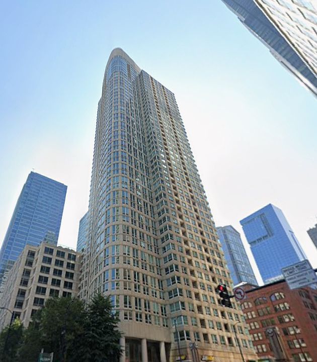 1st image of 345 N La Salle Dr APT 810