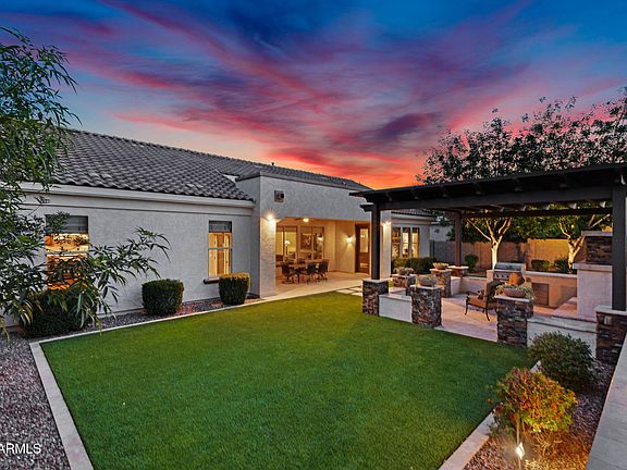 5th image of 610 W Tonto Drive