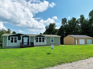 380 W Poplar Hollow Rd, Middleburg, KY 42541