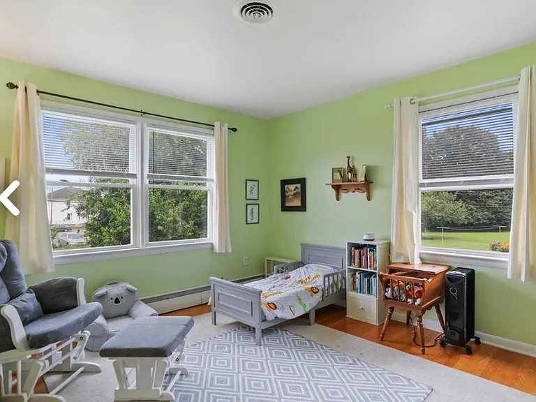 13715 Dixie Dr — Photo 8