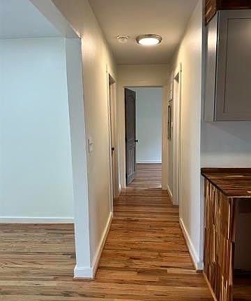 4th image of 2428 21st Ave N