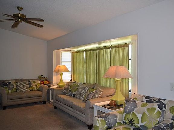 3rd image of 22417 Olean Blvd