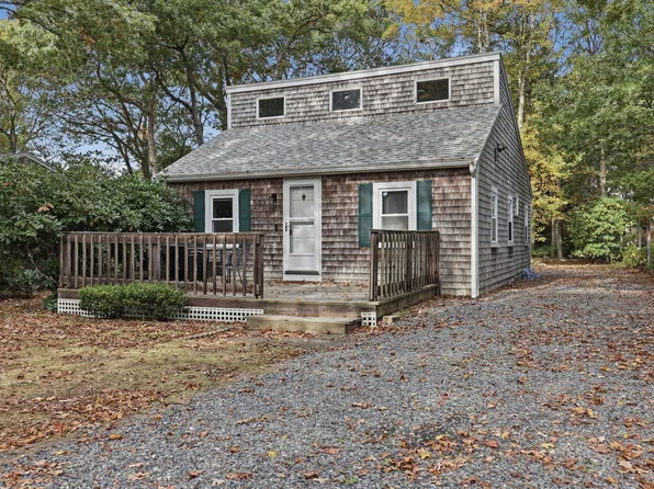28 Avalon Drive, East Falmouth, MA 02536