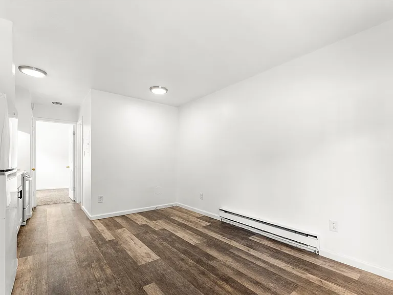 Grove Street Apartments — Photo 22