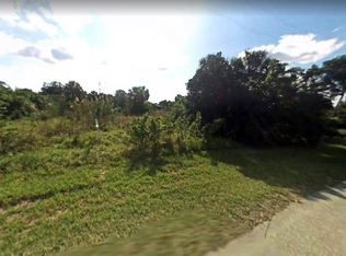 1100 Caloosahatchee Dr, Moore Haven, FL 33471