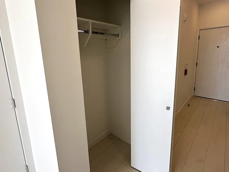 1120 Georgia St E #303 — Photo 15