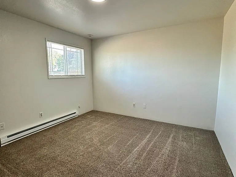 939 N Baker Ave #1-4 — Photo 11