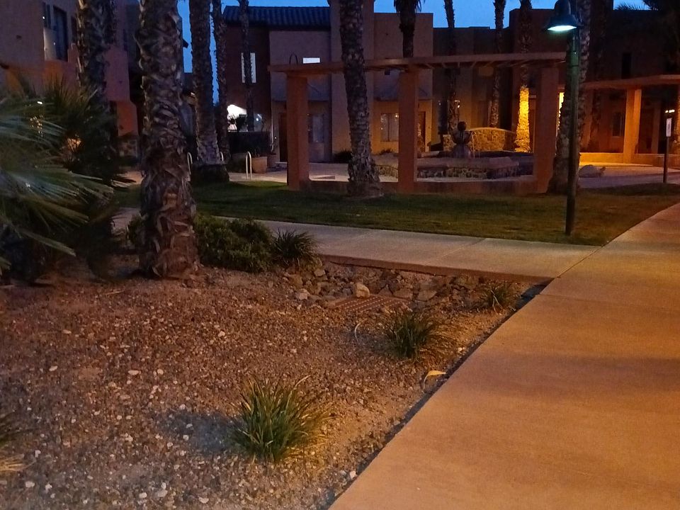 2nd image of 446 N Campbell Ave