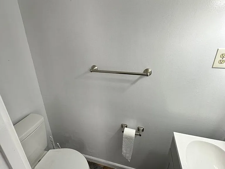 2115 Binford Ln — Photo 11