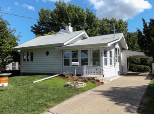 807 39th St, Des Moines, IA 50312