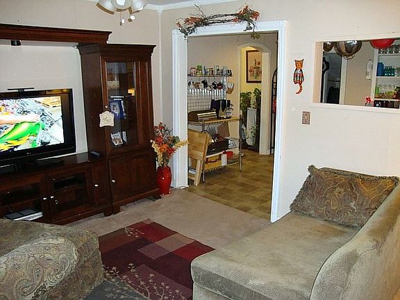 3rd image of 2008 W Avenue D