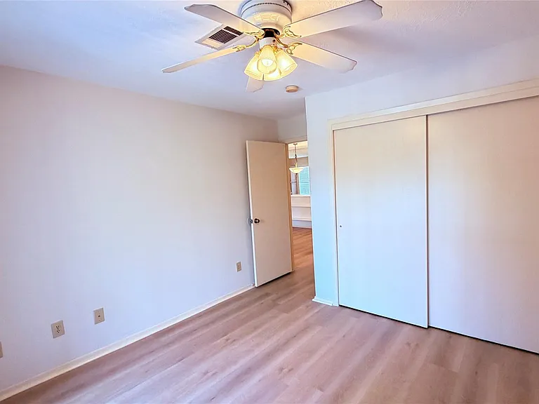 10555 Turtlewood Ct #2209 — Photo 12
