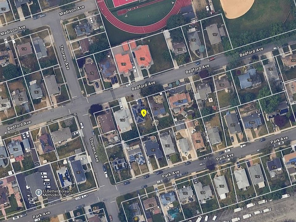 1st image of 170 Bedford Ave