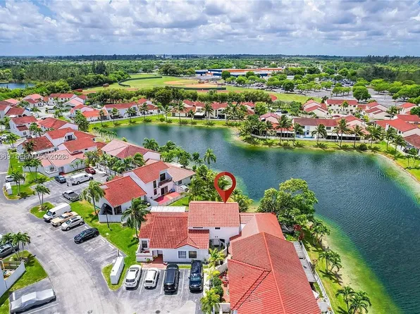 1711 San Remo Cir, Homestead, FL 33035