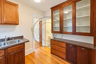 1 bed, 500 sqft, $950 — Photo 2