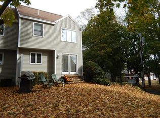 395 Donohue Rd APT 1, Dracut, MA 01826