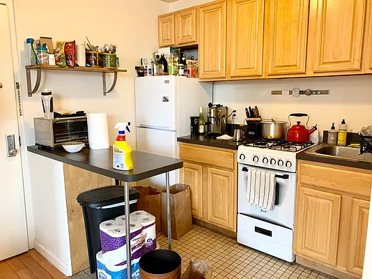 Rented by Garfield Realty  | media 14