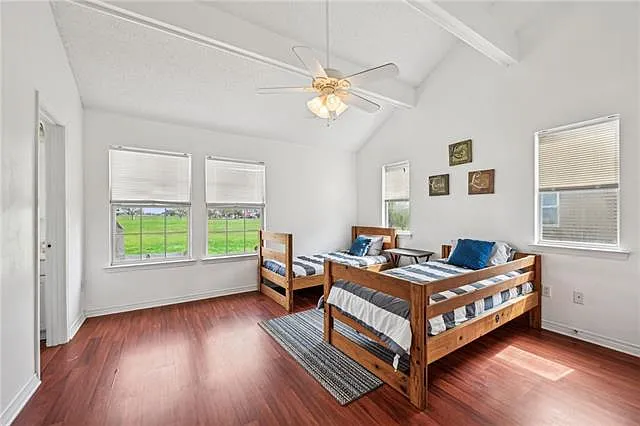114 Marina Dr — Photo 13