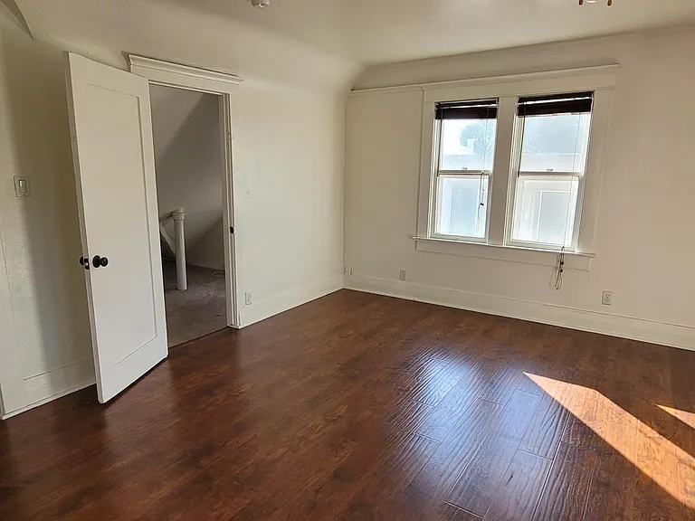 5826 Willoughby Ave #3 — Photo 14