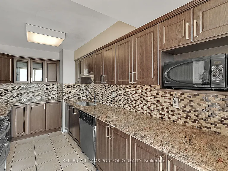 400 Webb Dr #1402 — Photo 10