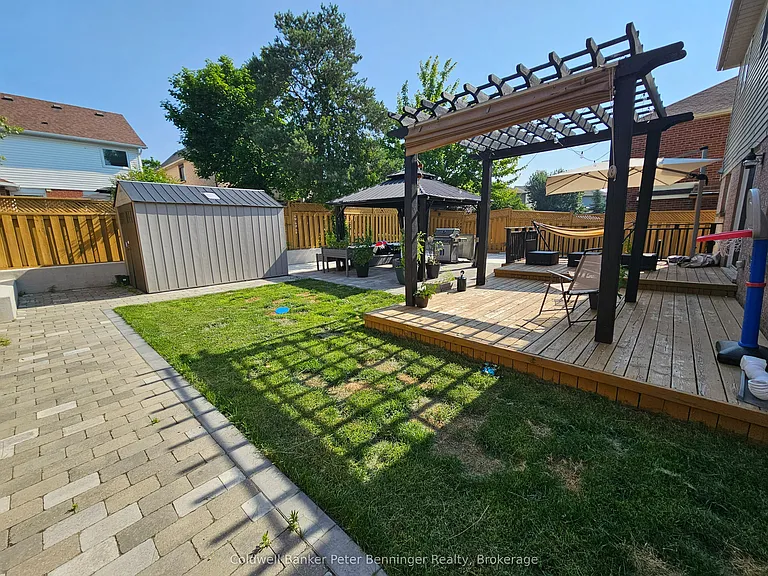 20 Bird Ct — Photo 32