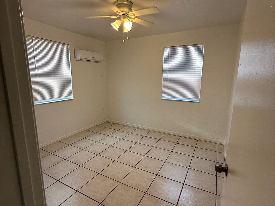 2nd image of 3620 Grand Ave
