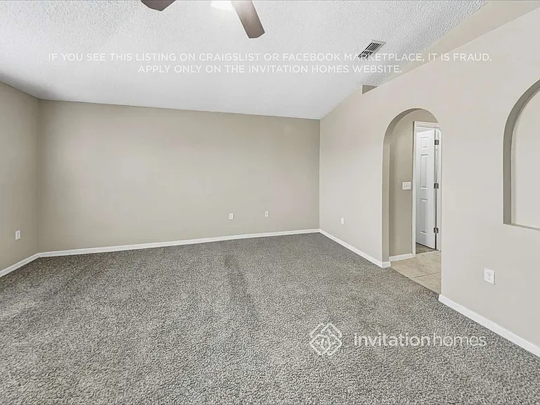 10749 Laxton St — Photo 8